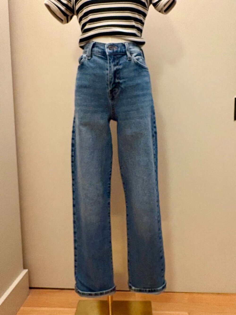 RE Generation by Celebrity Pink Jeans